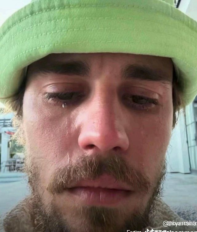 Caption Image 0a44e7f6-a4c2-426d-b77c-14830308118e